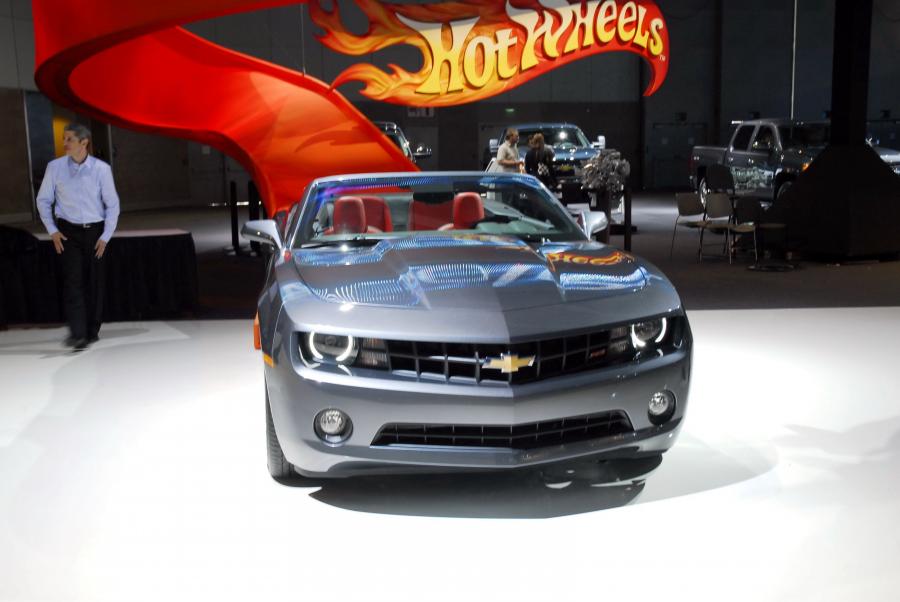  Chevrolet Camaro Convertible 2011 года  (фото 75 из 82)